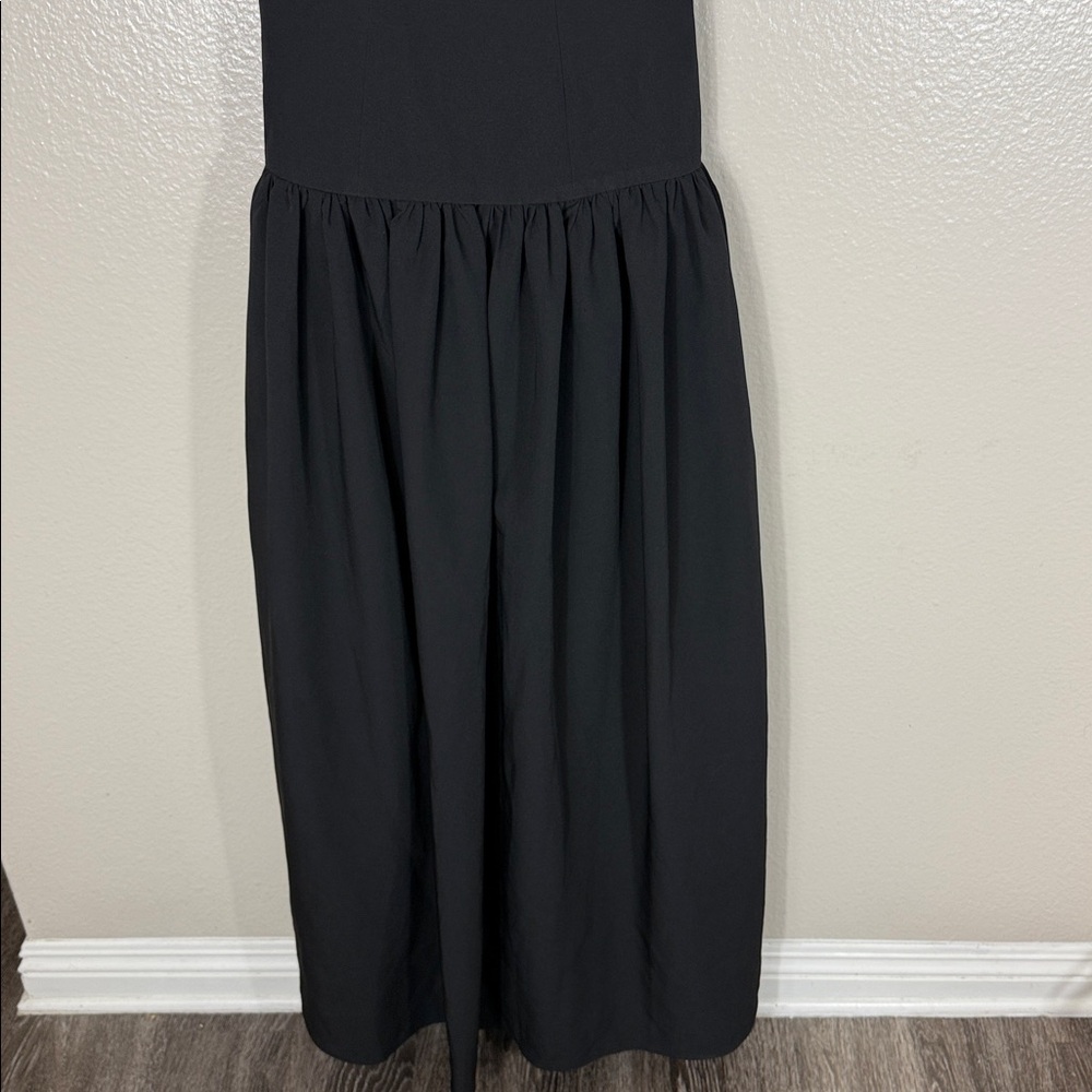 Lovers and Friends Aria Maxi Dress in Black - Picture 5 of 10